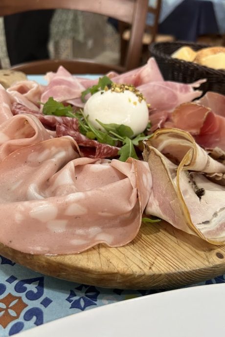 6471F350-C379-402B-B850-DC733E99F5BA